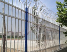 厂区青青草污视频下载护栏
